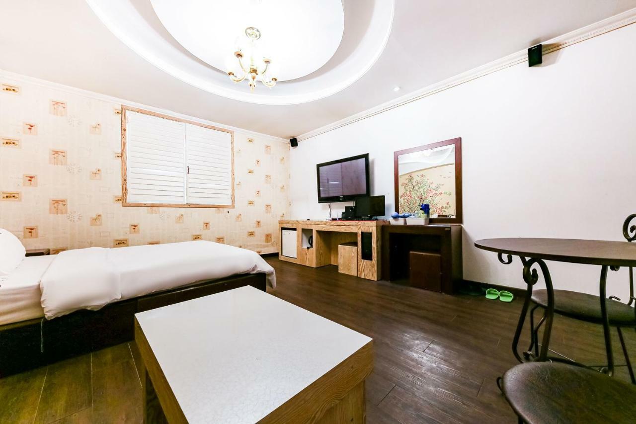 Hotel Rooky Daejeon Esterno foto