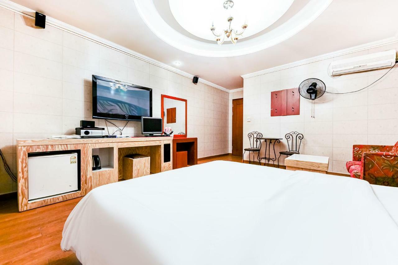 Hotel Rooky Daejeon Esterno foto
